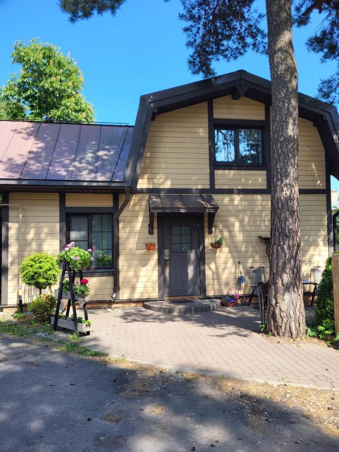 Classic Apartment Jurmala Exterior photo